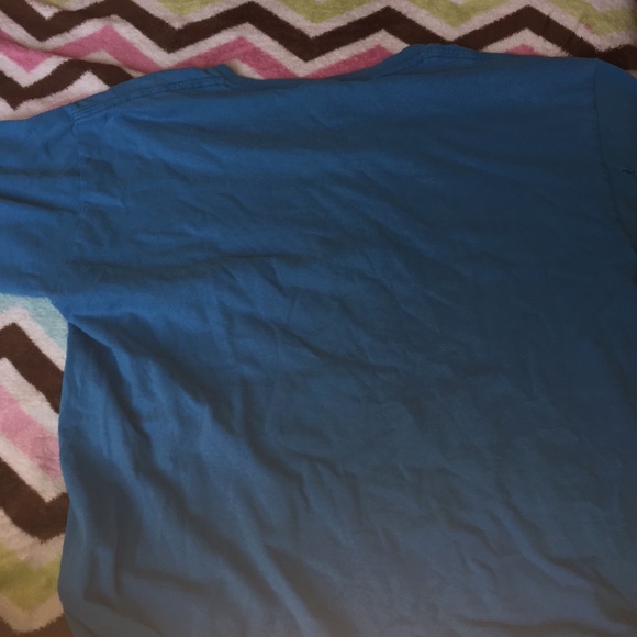 Shirt - Picture 3 of 3